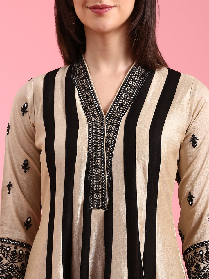Neerus Beige silk embroidered flared suit set - detail view 2
