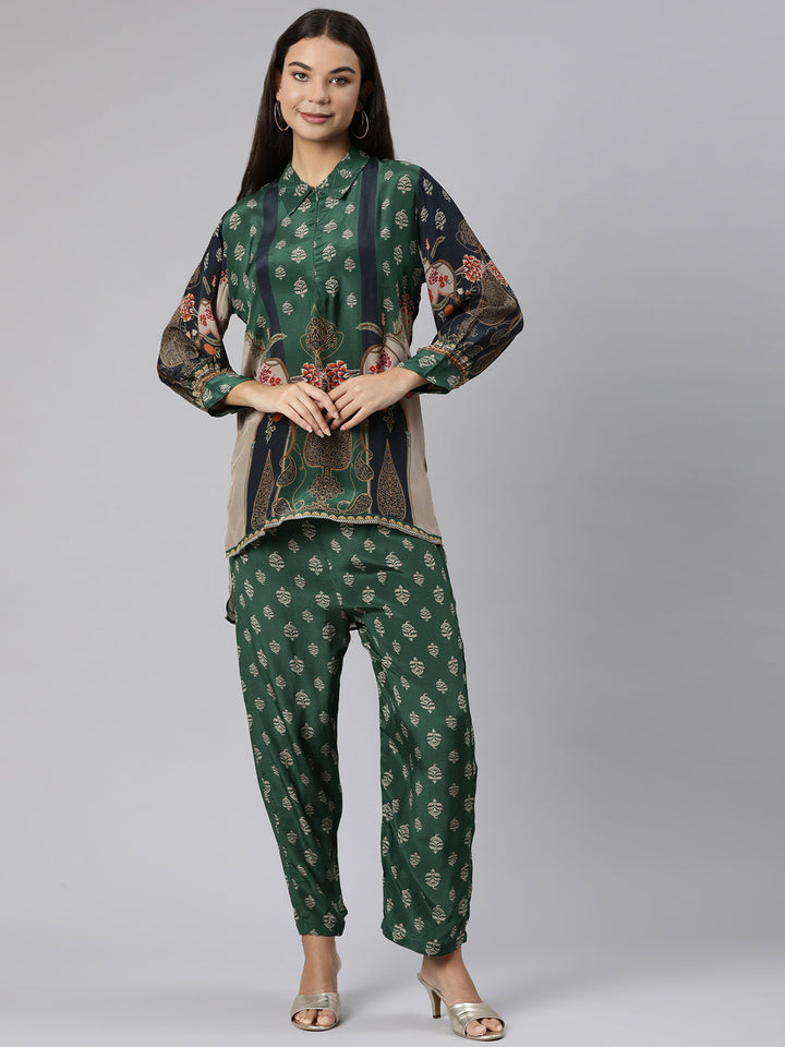 Neerus Green printed floral co-ord set straight kurta with trouser - front view