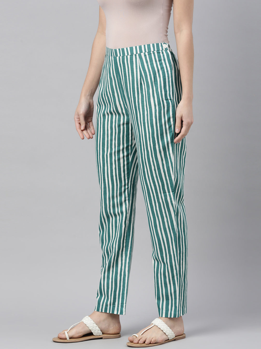 Neerus Green cotton solid calf length pant - front view