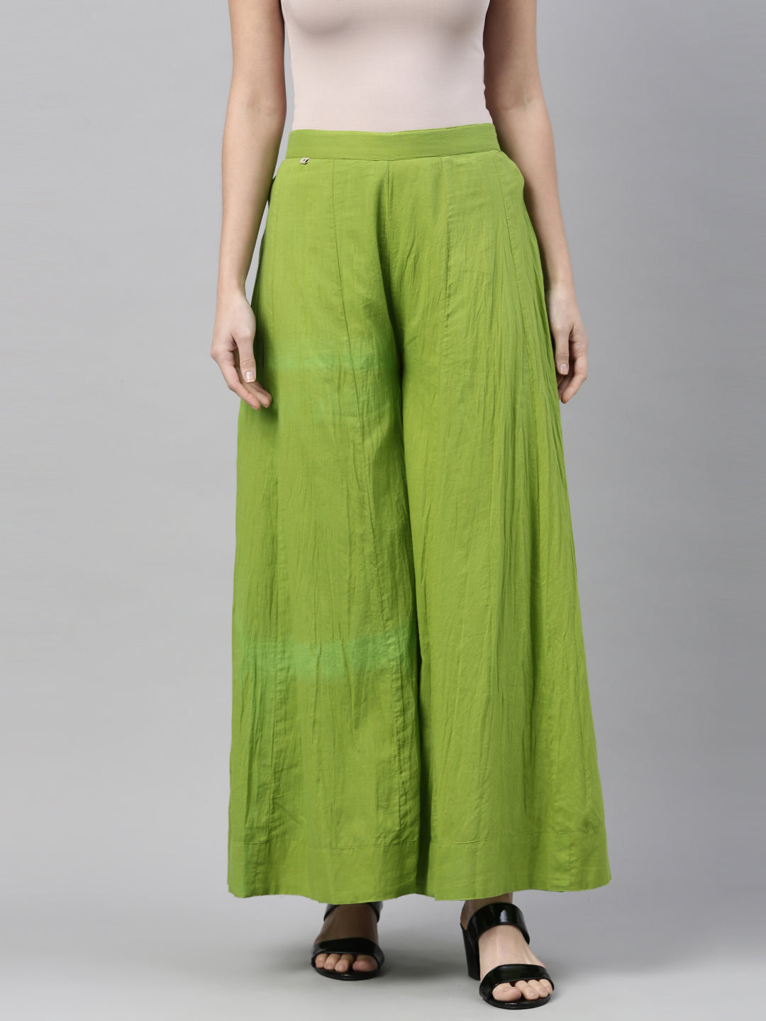 Neerus Yellow polyester solid palazzo bottom - detail view 6