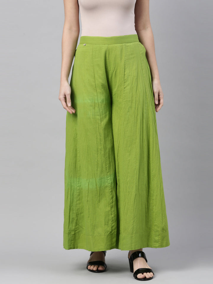 Neerus Yellow polyester solid palazzo bottom - detail view 6