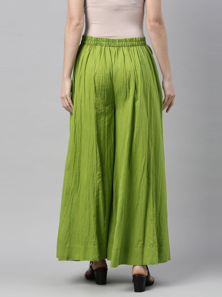 Neerus Yellow polyester solid palazzo bottom - detail view 1