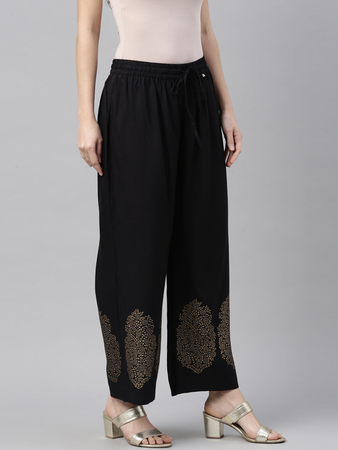 Neerus Black polyester solid palazzo bottom - side view