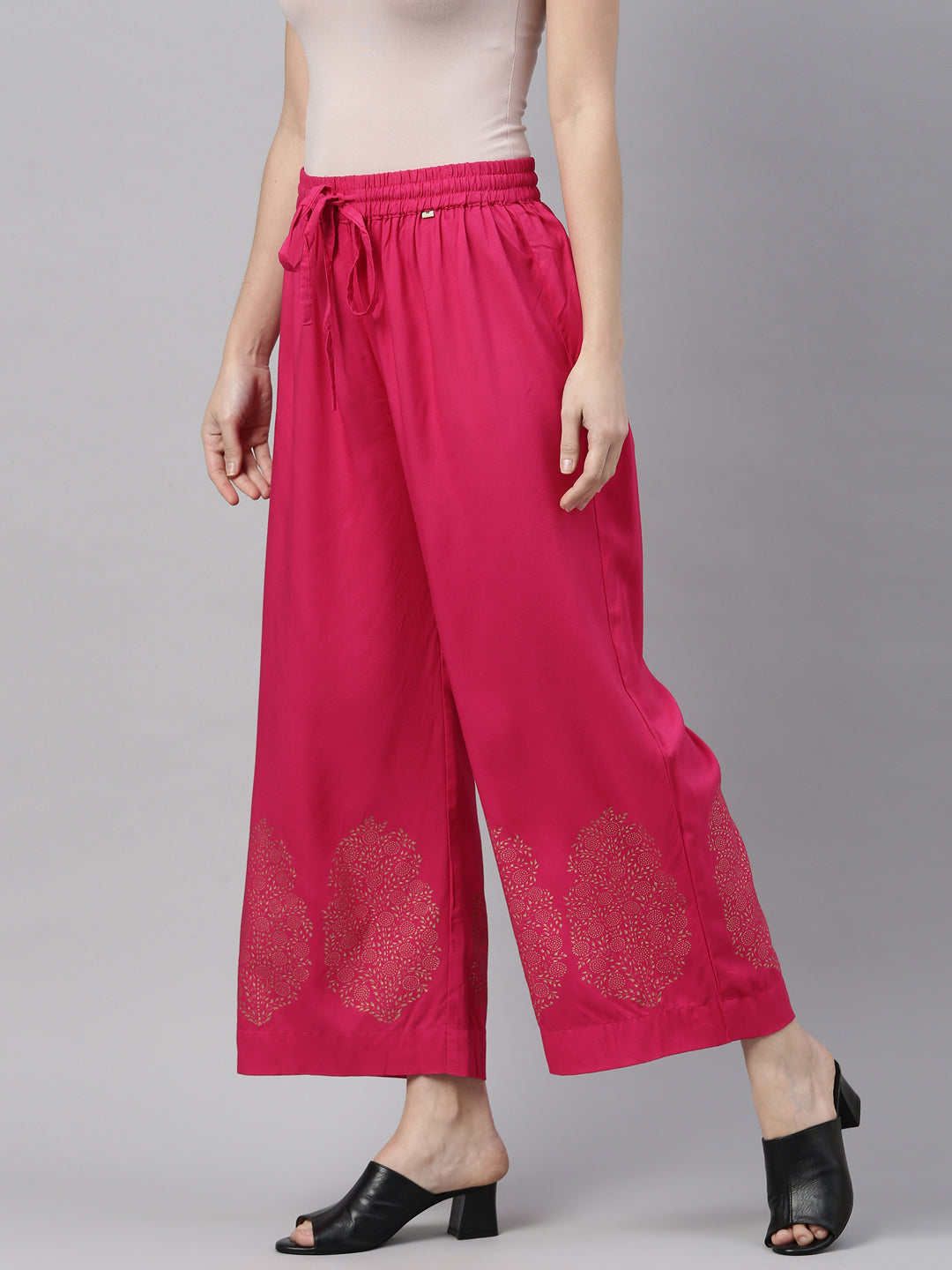 Neerus Pink solid flared palazzo - side view