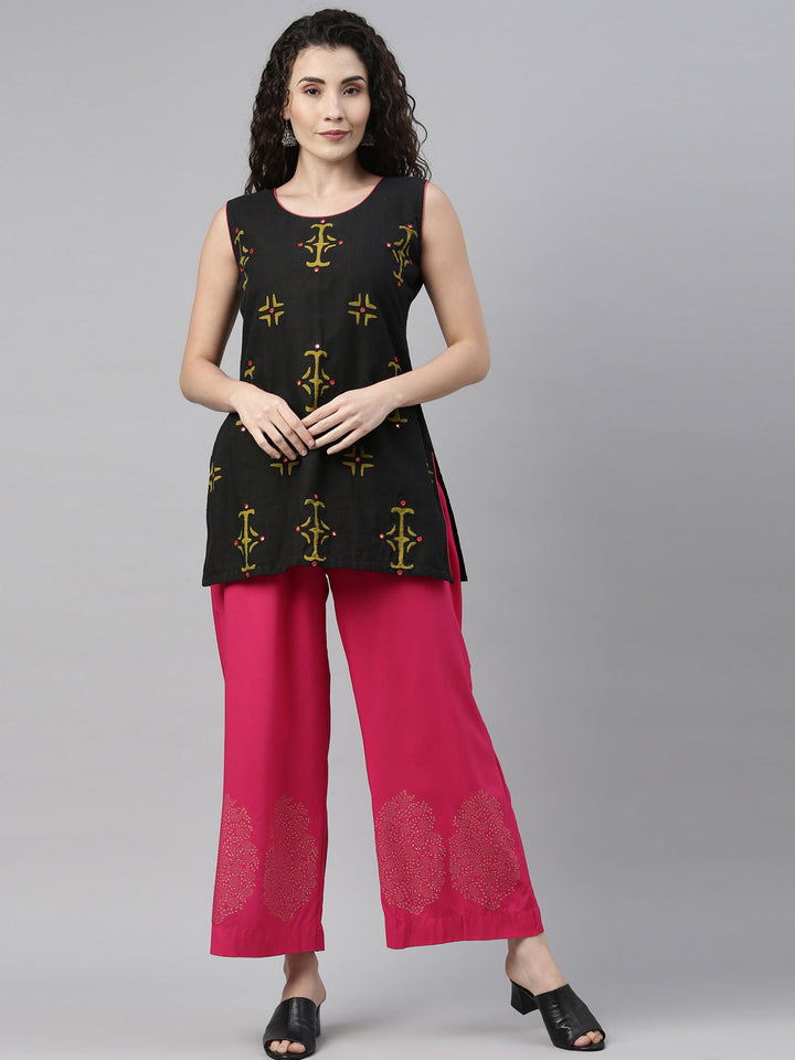 Neerus Pink solid flared palazzo - front view