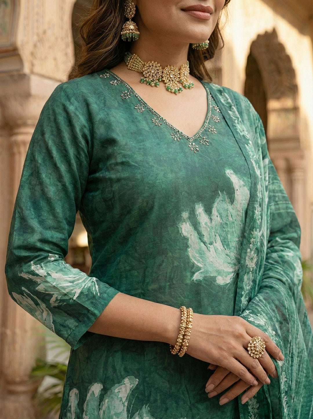 Neerus Green muslin printed suit set - side view