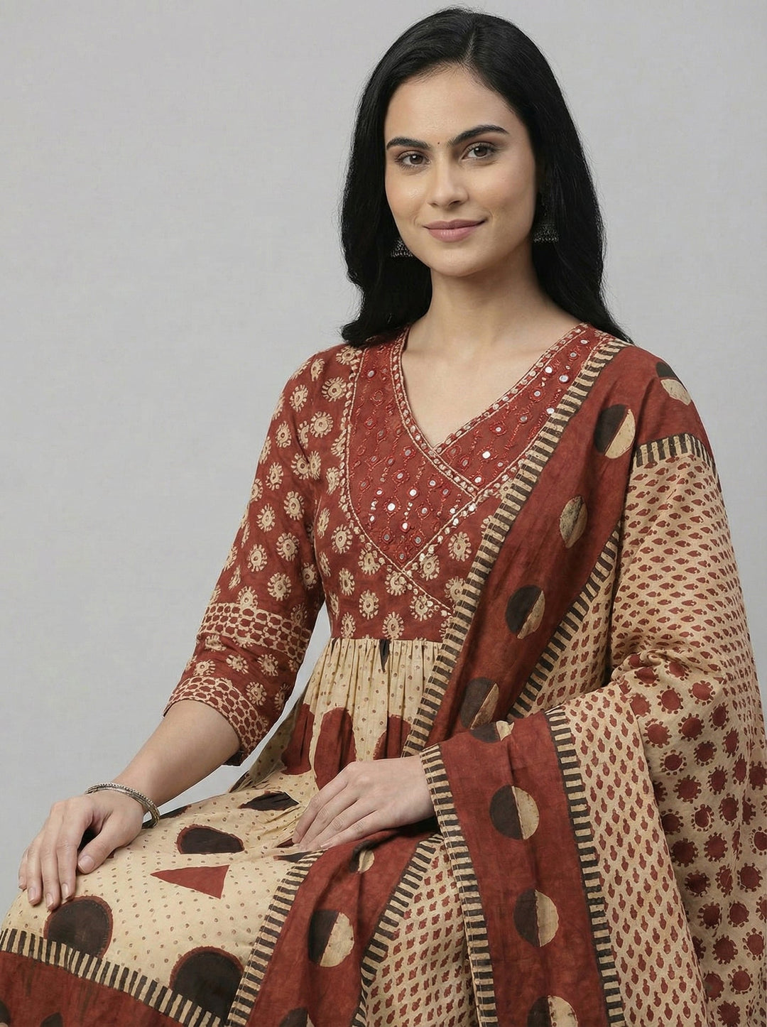 Neerus Maroon cotton digital printed suit set - back view