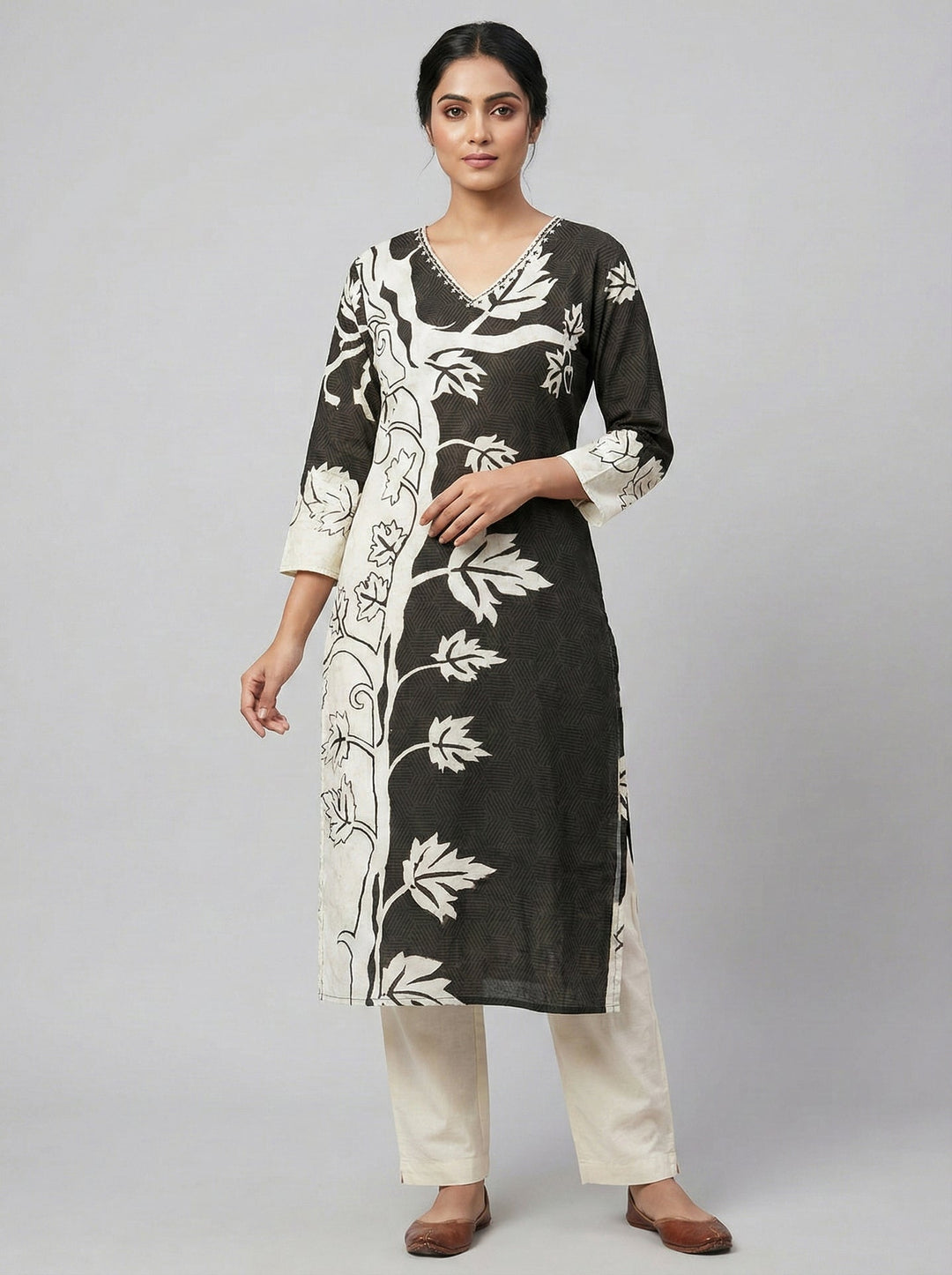Neerus Black rayon digital printed floral kurti - side view
