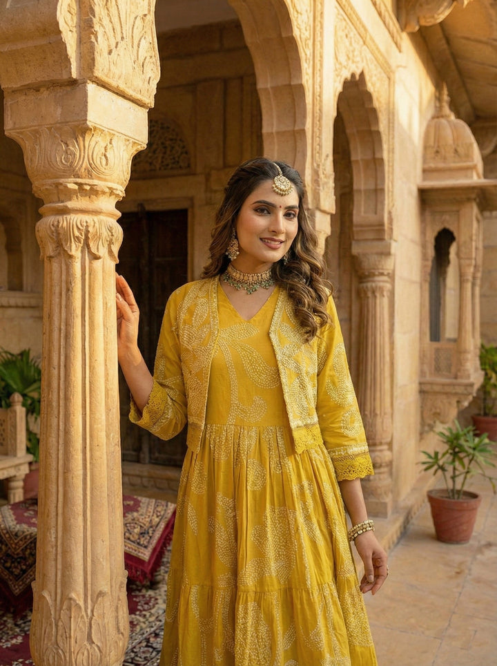 Neerus Yellow cotton digital printed suit set - back view