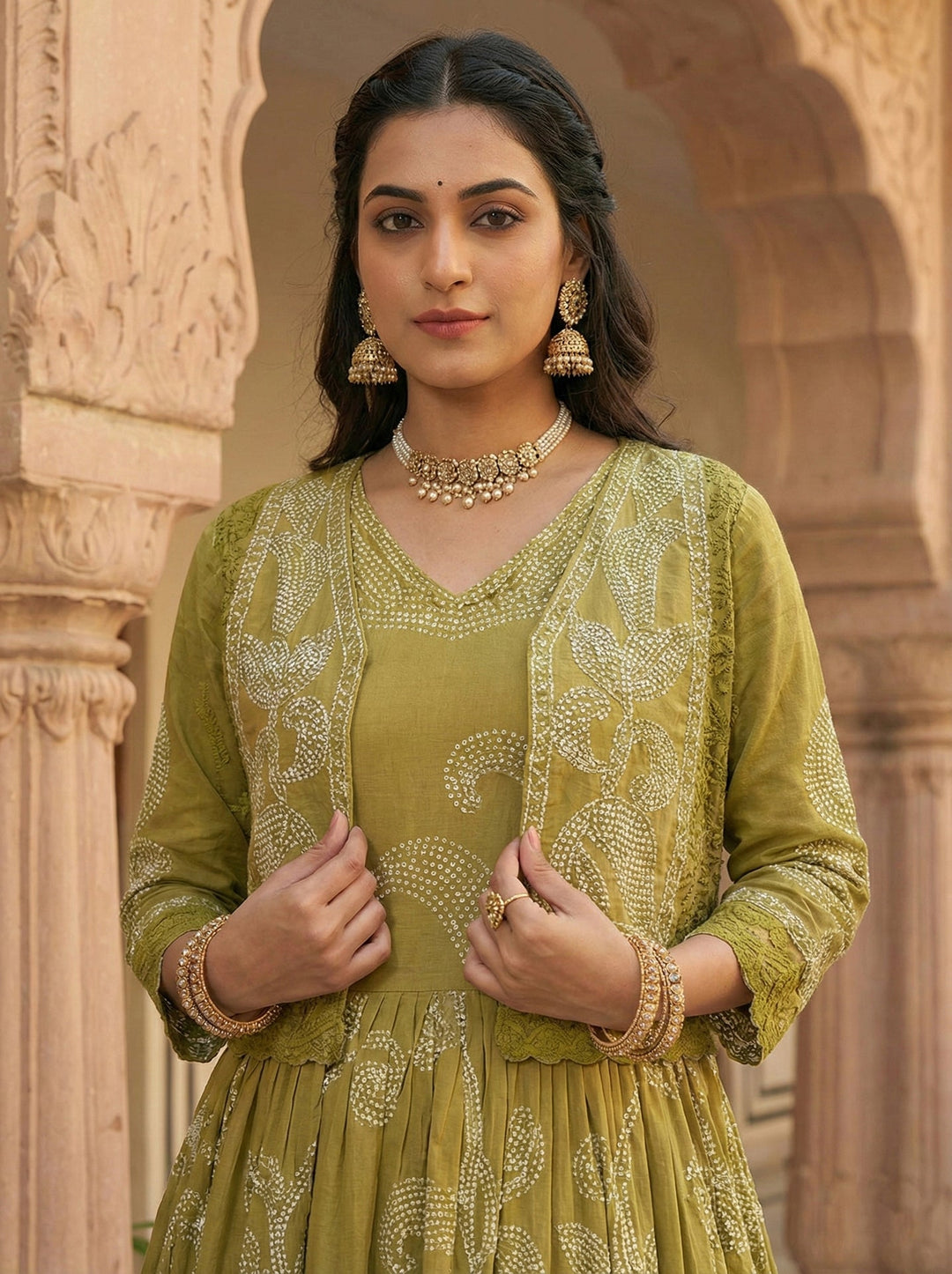 Neerus Green cotton digital printed suit set - back view