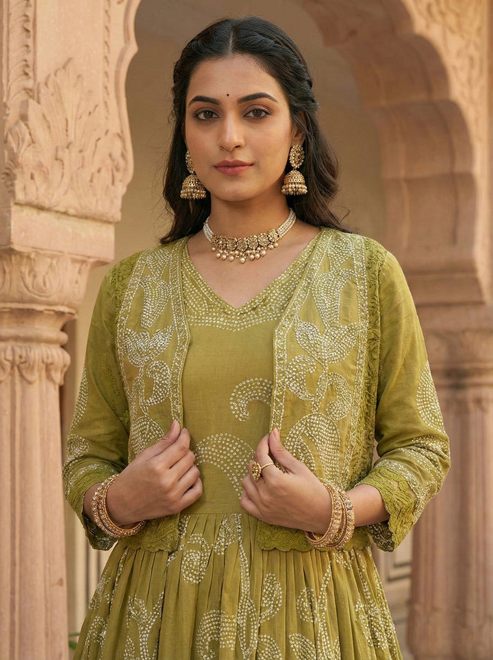 Neerus Green cotton digital printed suit set - back view