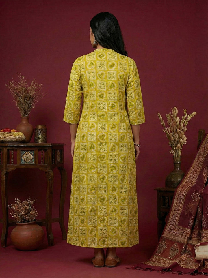 Neerus Green silk digital printed kurta - side view