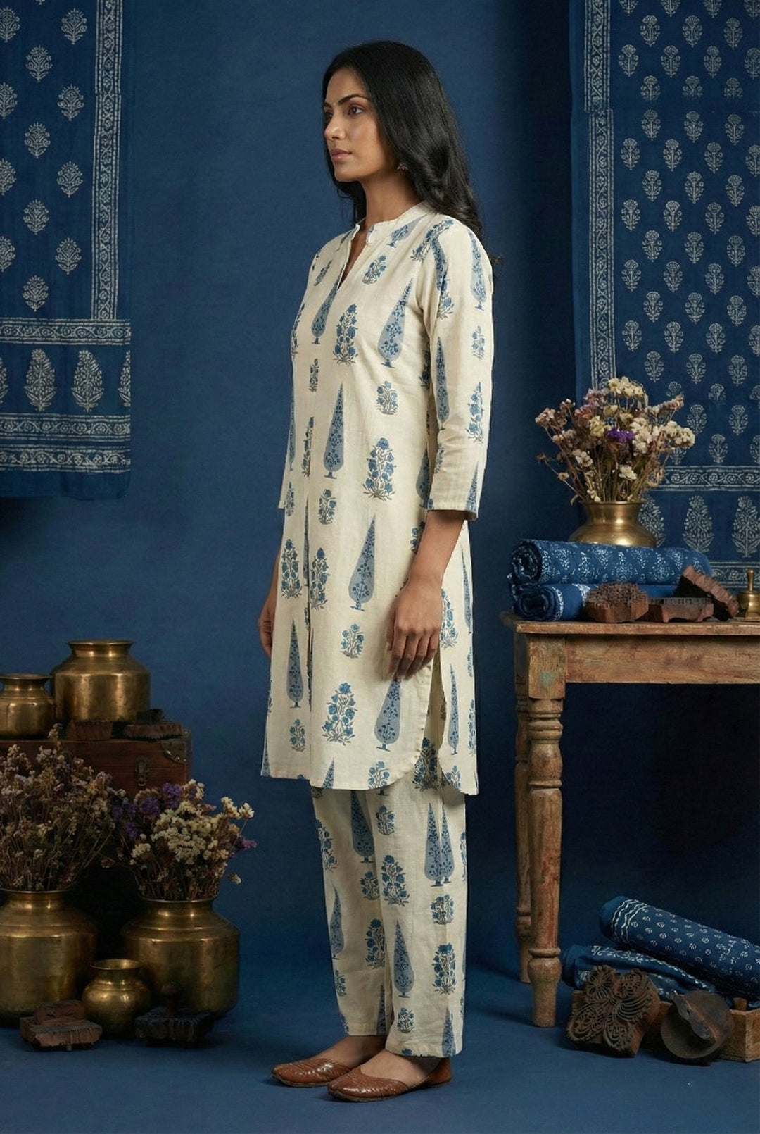 Neerus Blue cotton digital printed suit set - back view