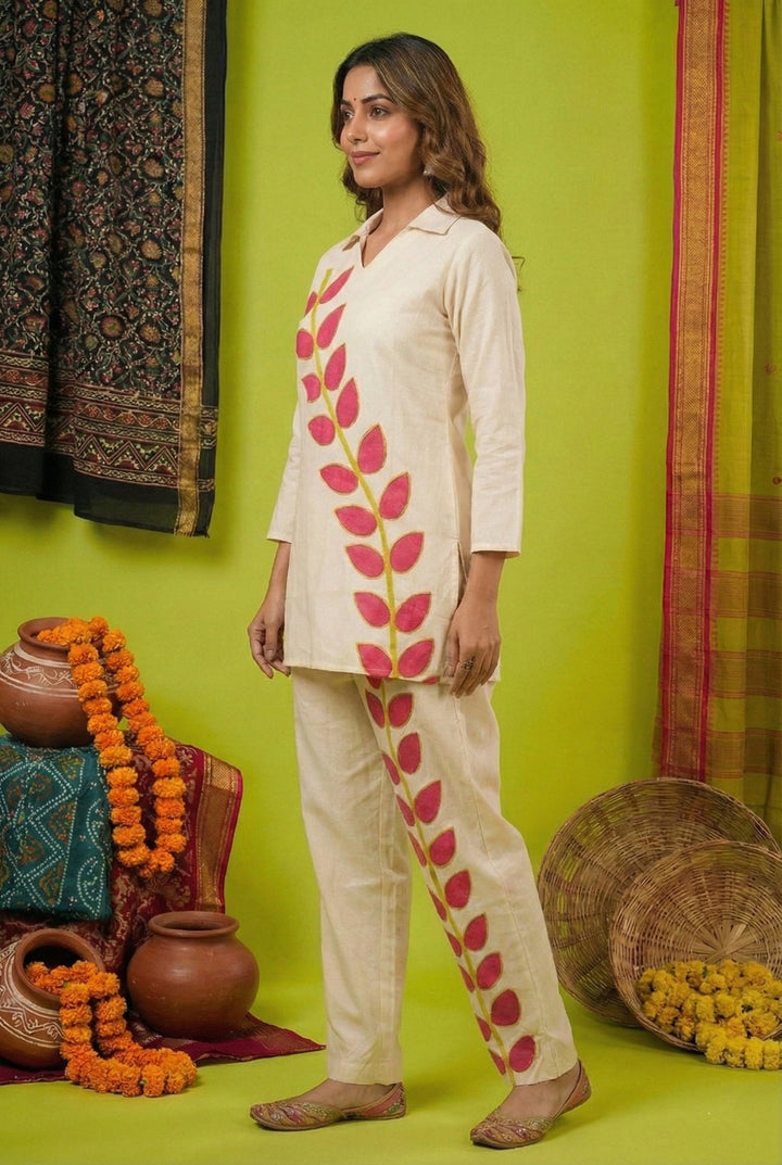 Neerus Pink cotton digital printed suit set - side view