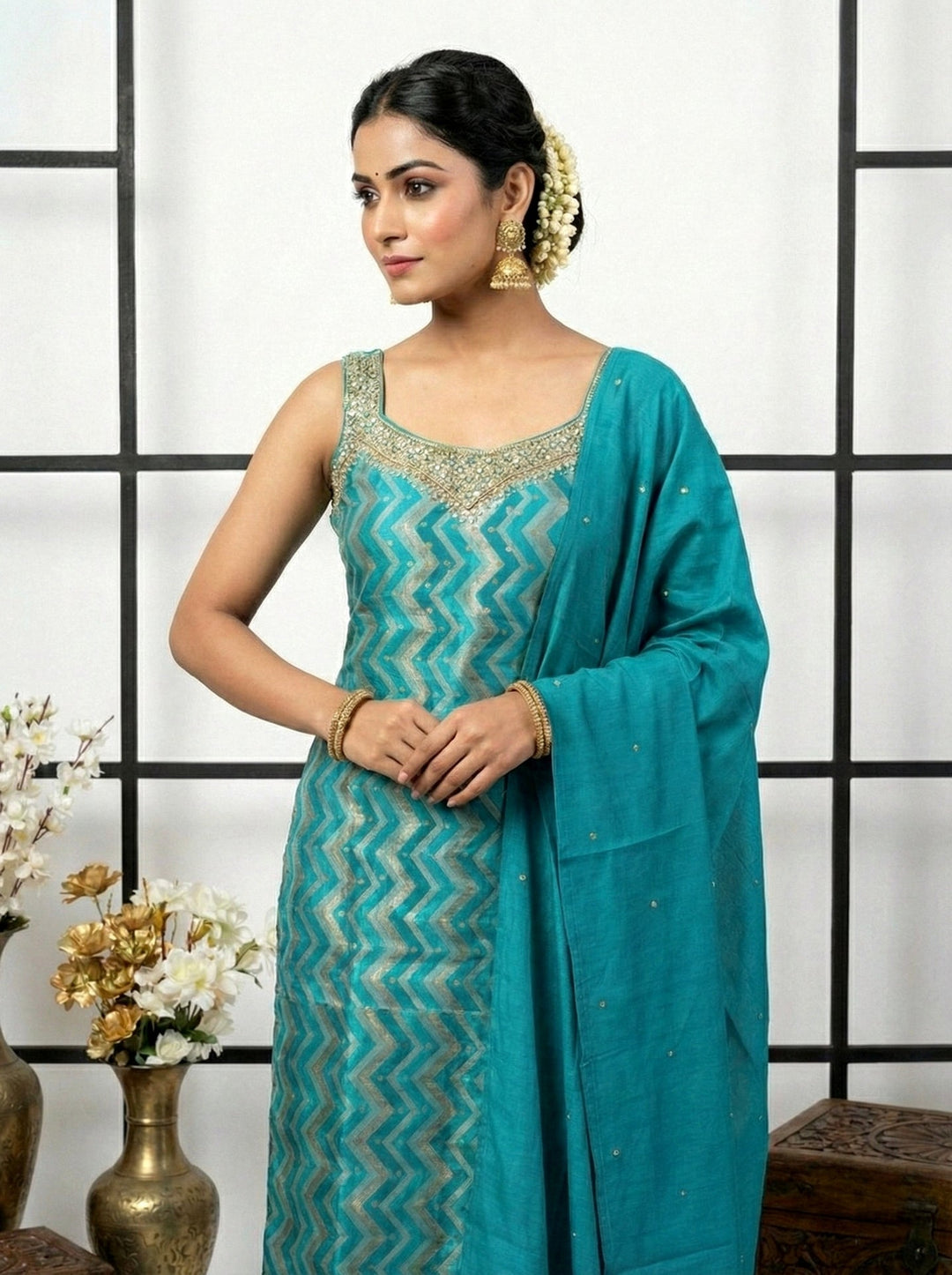 Neerus Green silk mirror work suit set - detail view 2
