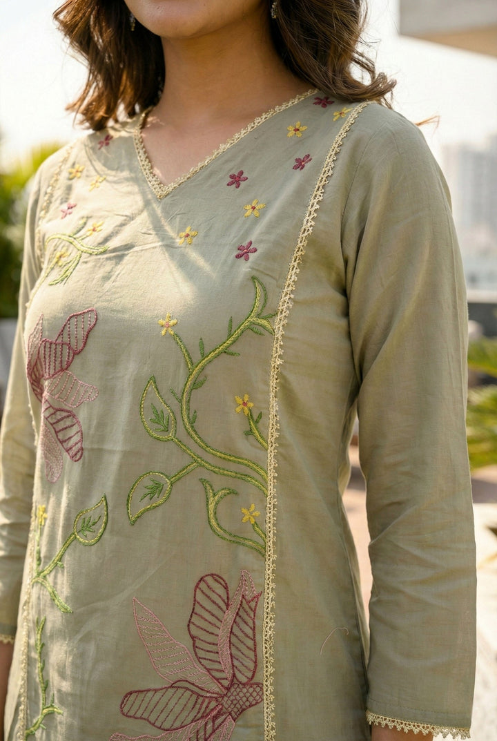 Neerus Grey muslin hand embroidered suit set - detail view 1