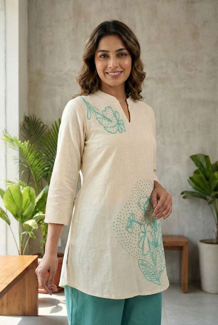 Neerus Green cotton thread embroidered suit set - detail view 2