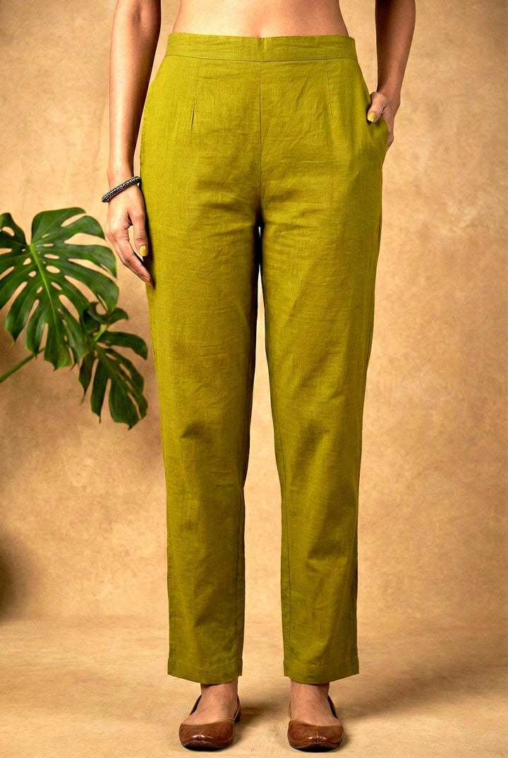 Neerus Green cotton digital printed suit set - detail view 3