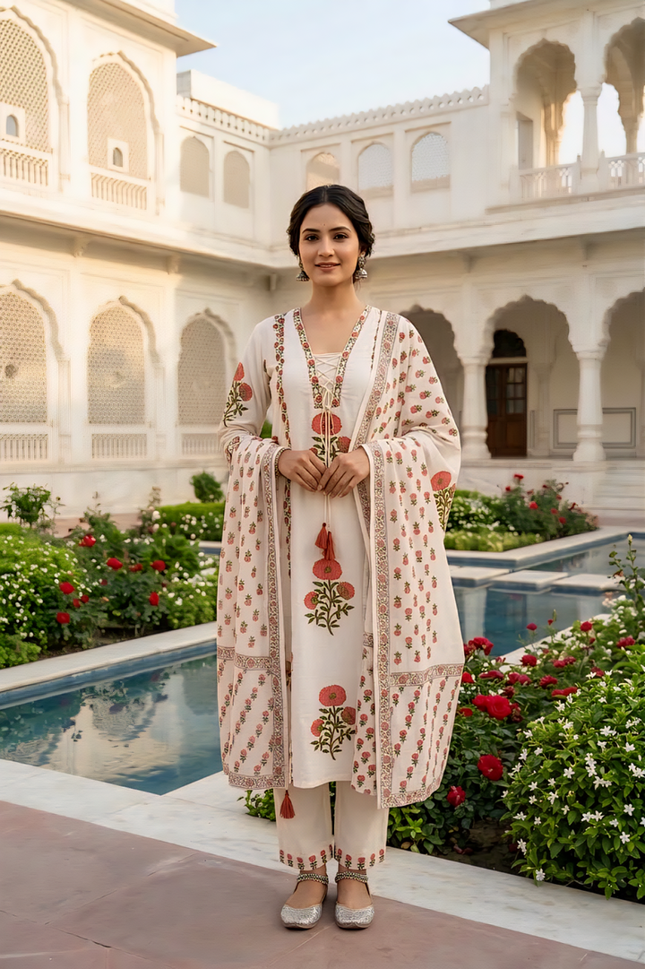 Neerus White cotton digital printed suit set - front view
