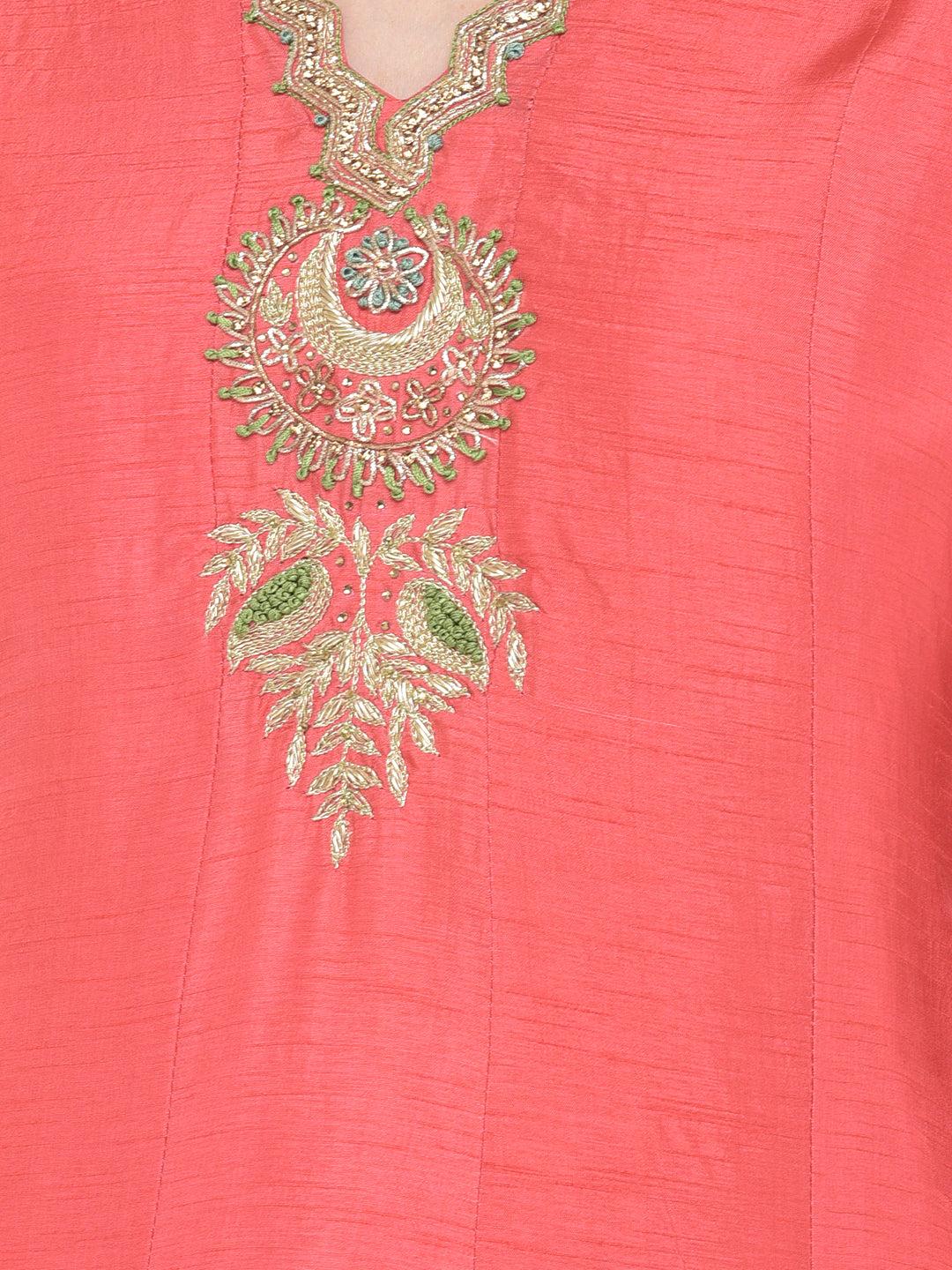 Neerus Red silk suit set - detail view 6