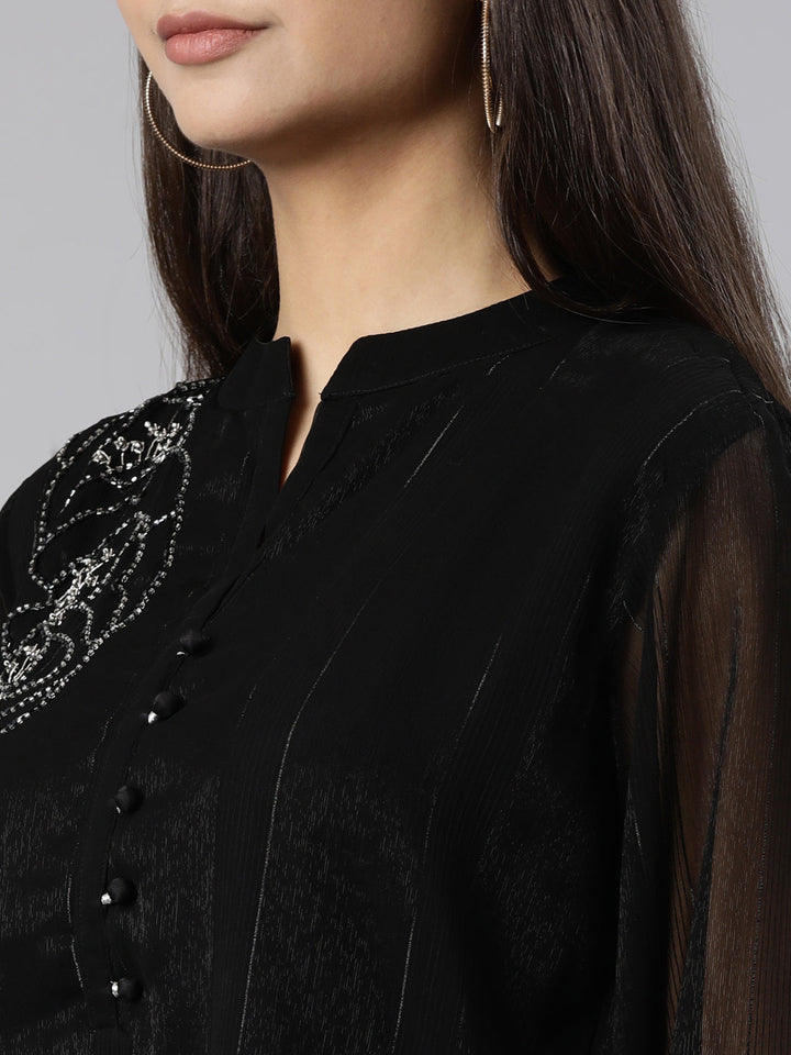 Neerus Black solid high-low co-ord set kurta and salwar - detail view 1