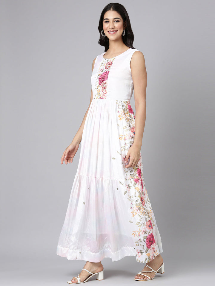 Neerus White Casual Floral Maxi Dresses