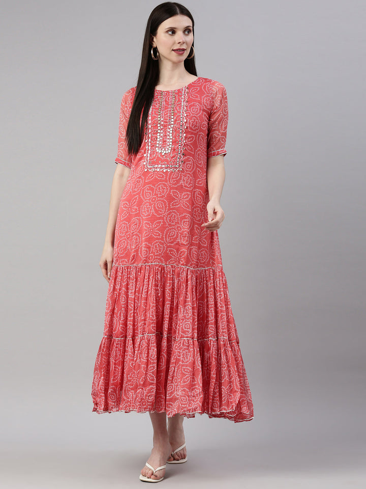 Neerus Orange georgette straight kurta - detail view 3