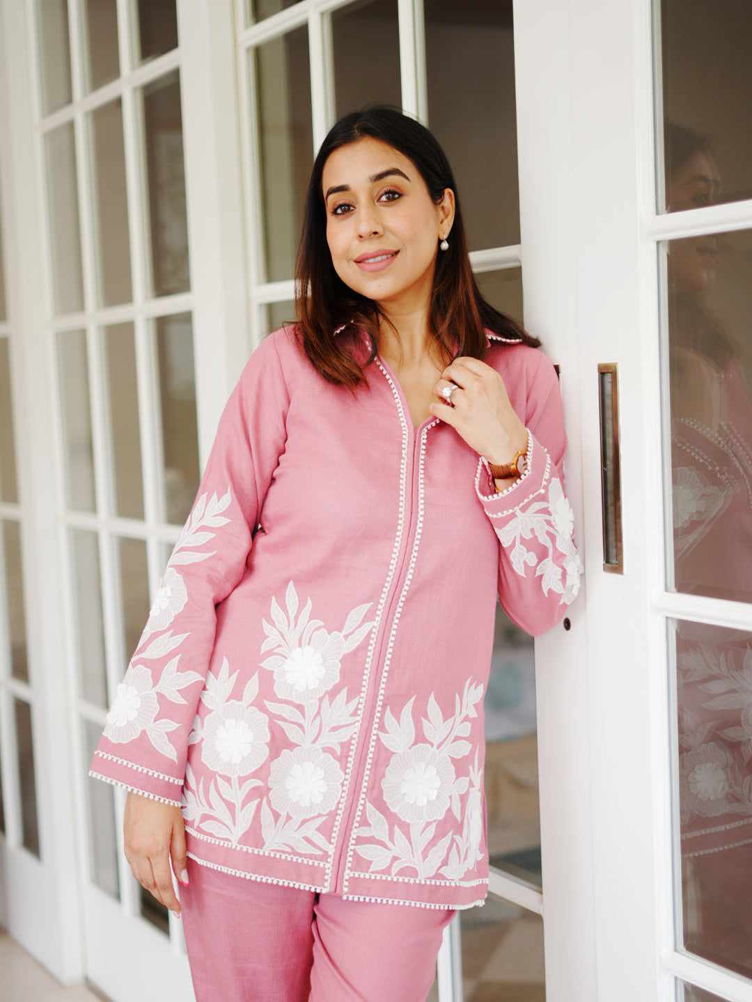 Neerus Pink linen embroidered co-ord set kurti and trouser - back view