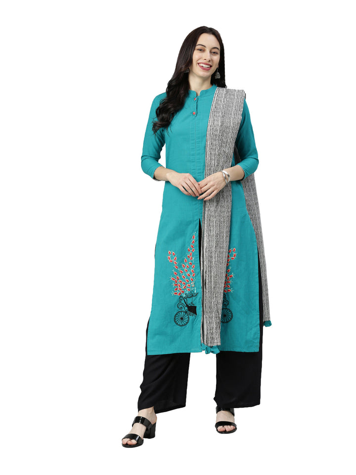 Neerus Green solid straight kurti for women - front view