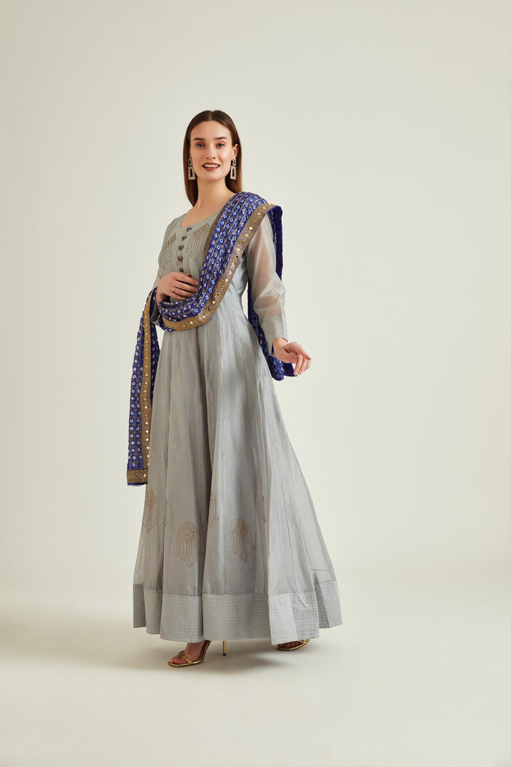 Neerus Grey Chanderi embellished Anarkali kurta set - back view