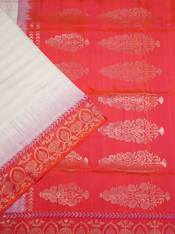 Neerus White silk woven saree with zari border - detail view 2