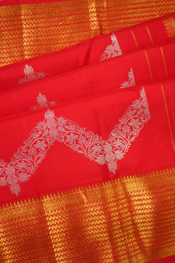 Neerus Red Pattu Silk Woven Kanchi Saree - detail view 3
