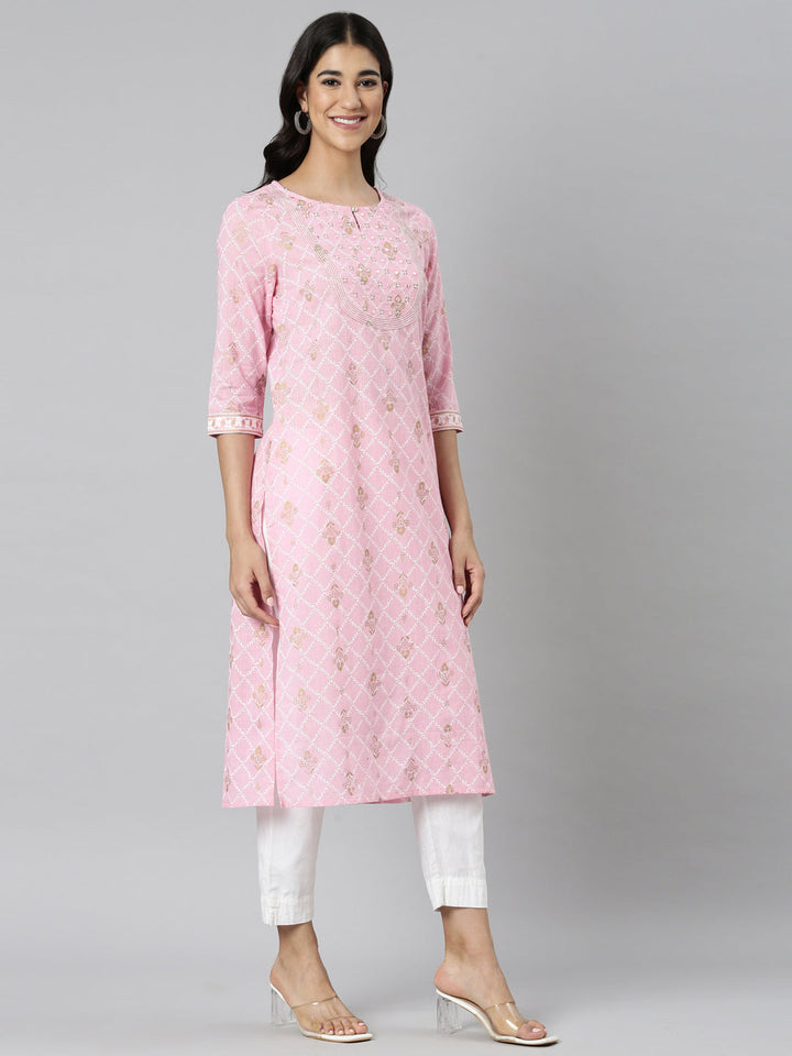 Neerus Pink Casual Floral Straight Kurtas