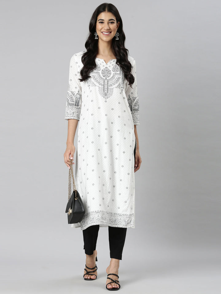 Neerus Black Casual Floral Straight Kurtas