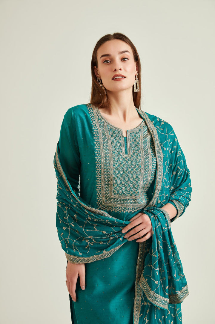 Neerus Green Chanderi Embroidered Kurta Set - side view