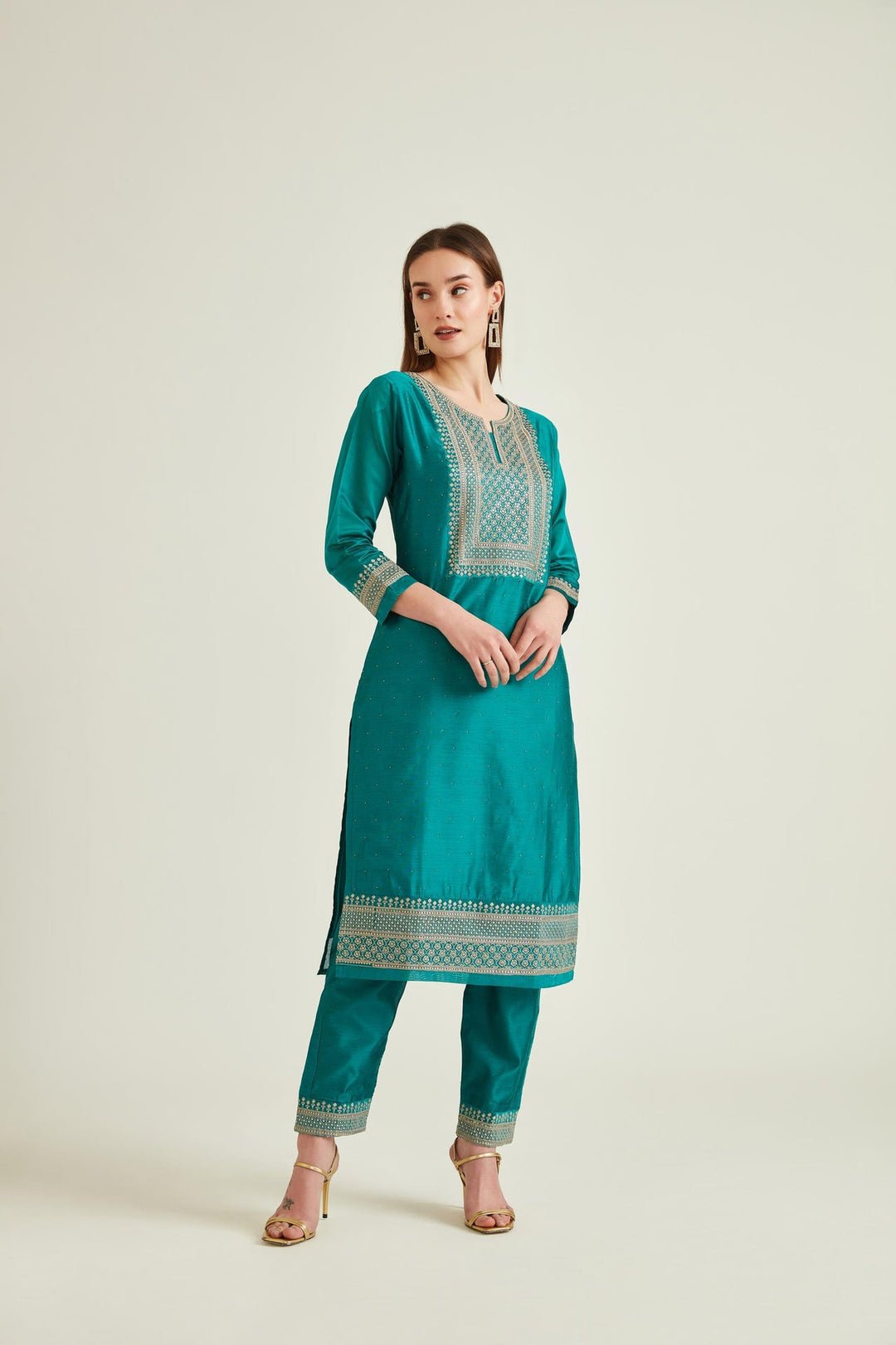 Neerus Green Chanderi Embroidered Kurta Set - detail view 1