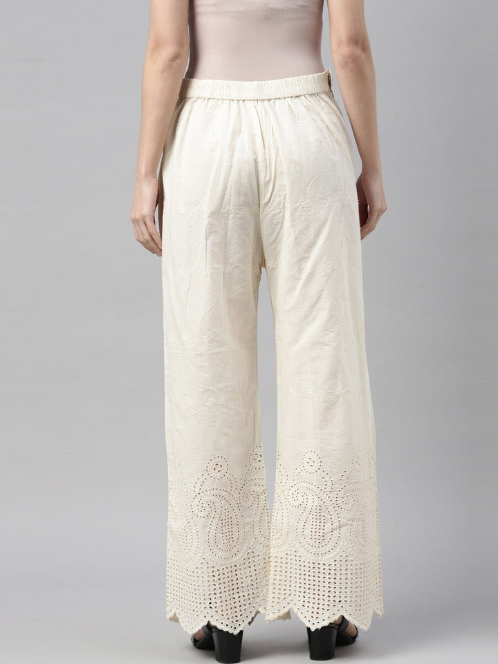 Neerus Cream solid flared palazzo - detail view 2