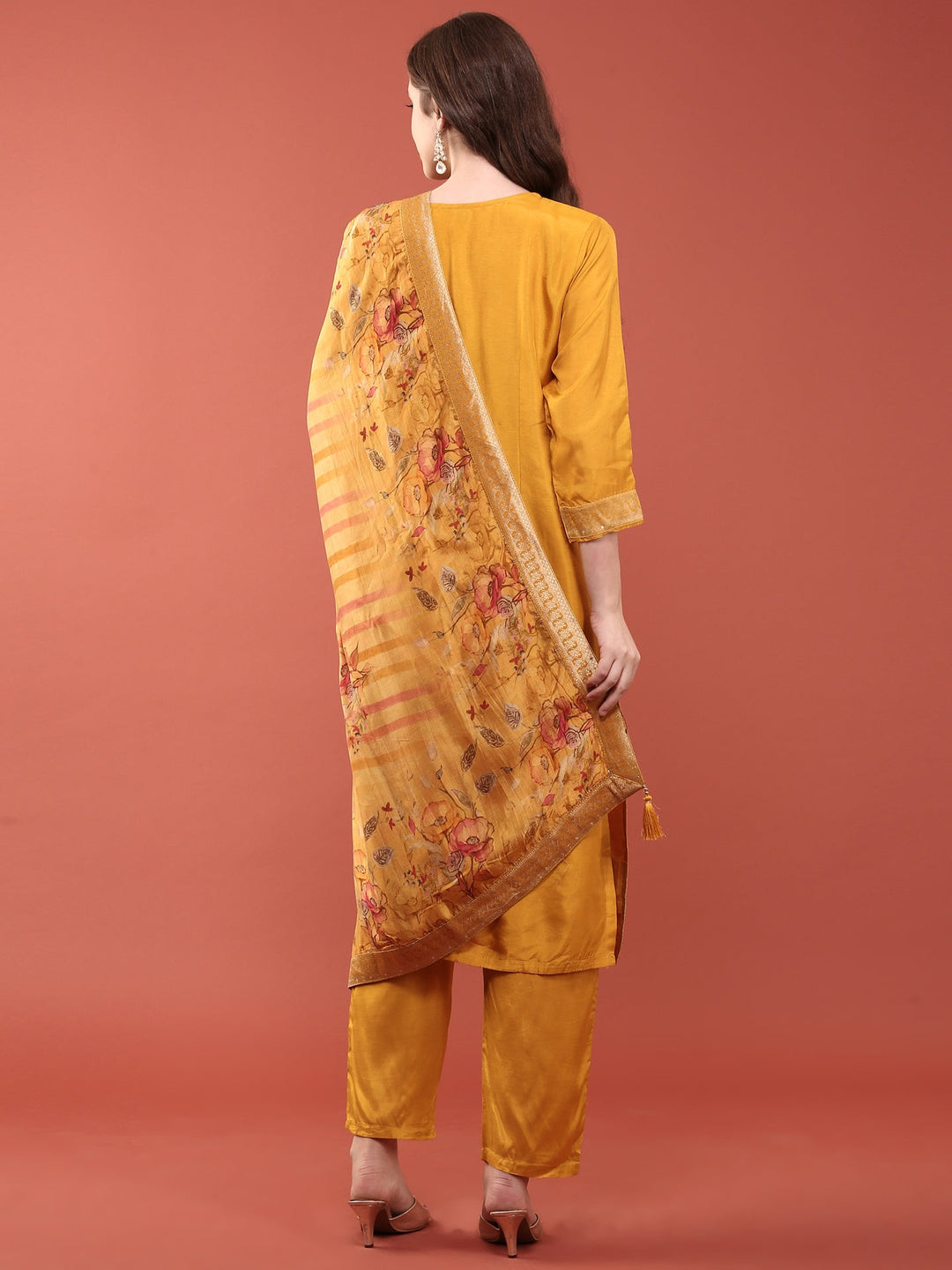 Neerus Yellow silk hand embroidered suit set - detail view 1