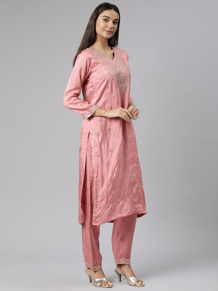 Neerus Pink printed floral suit set kurta trouser dupatta - back view