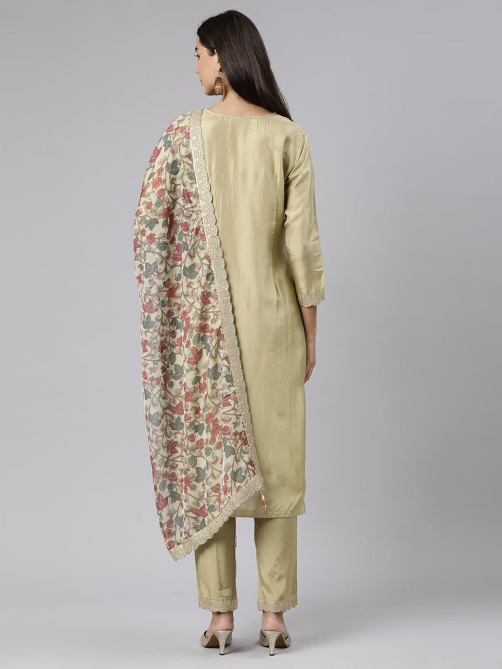 Neerus Green printed floral straight suit set - detail view 1