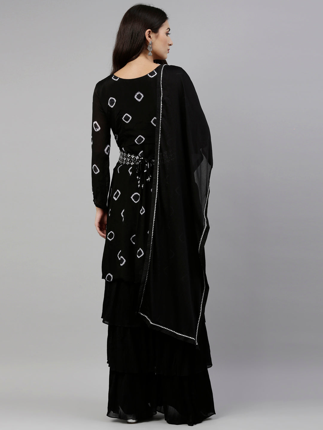 Neerus Black georgette embroidered kurta set - detail view 9