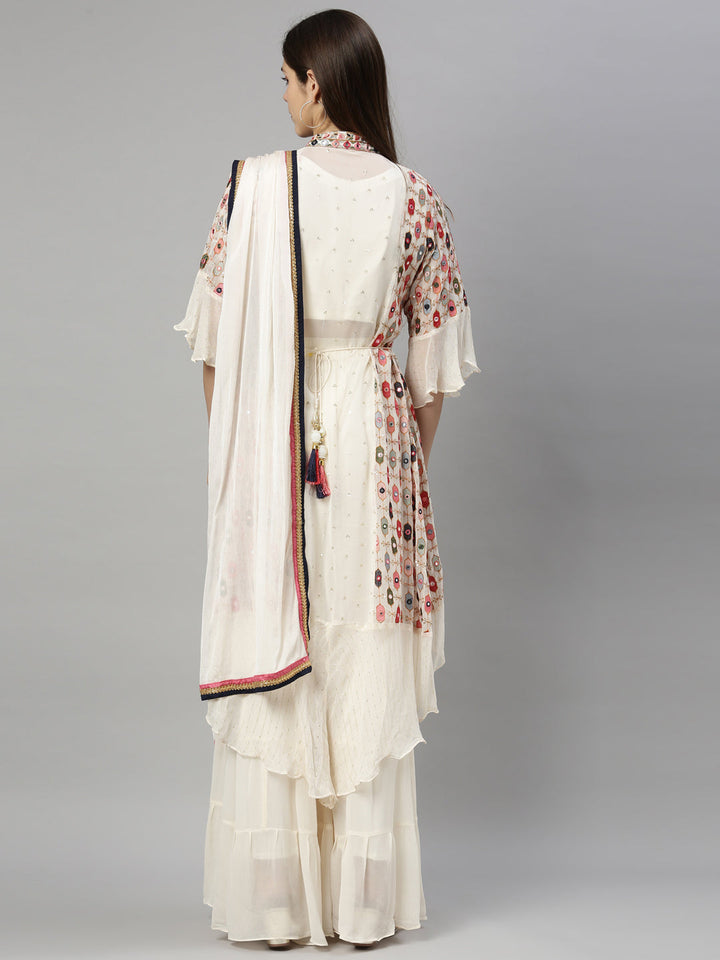 Neerus Beige georgette embroidered kurta set - detail view 6