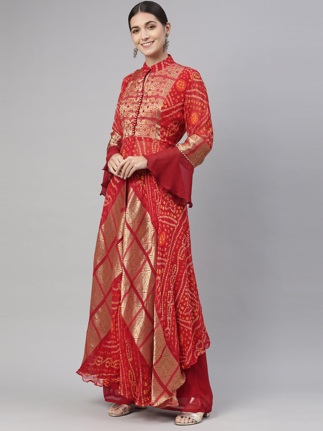 Neerus Red Georgette Straight Kurta Set - back view