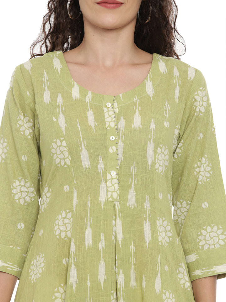 Neerus Green woven anarkali kurta - detail view 2