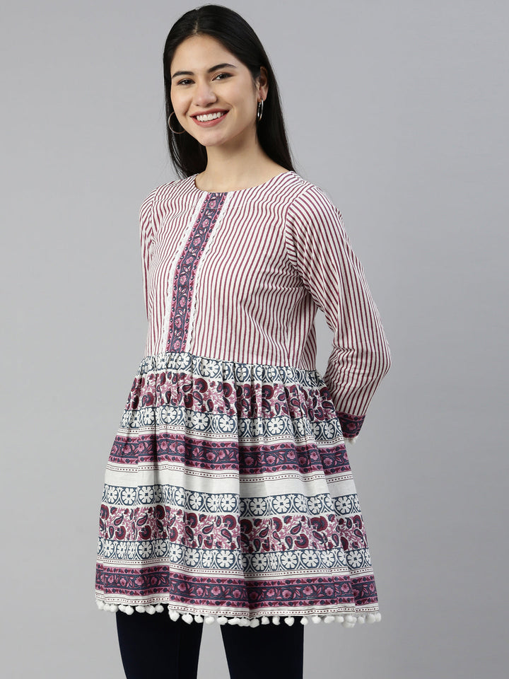 Neerus White cotton straight kurta for women - back view