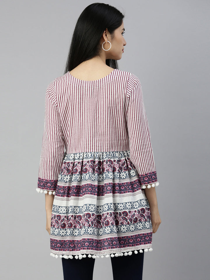 Neerus White cotton straight kurta for women - detail view 1