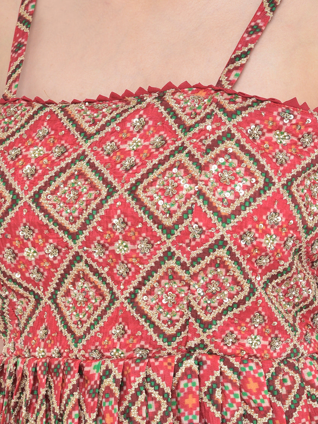 Neerus Red georgette embellished kurta set with palazzo and dupatta - detail view 13