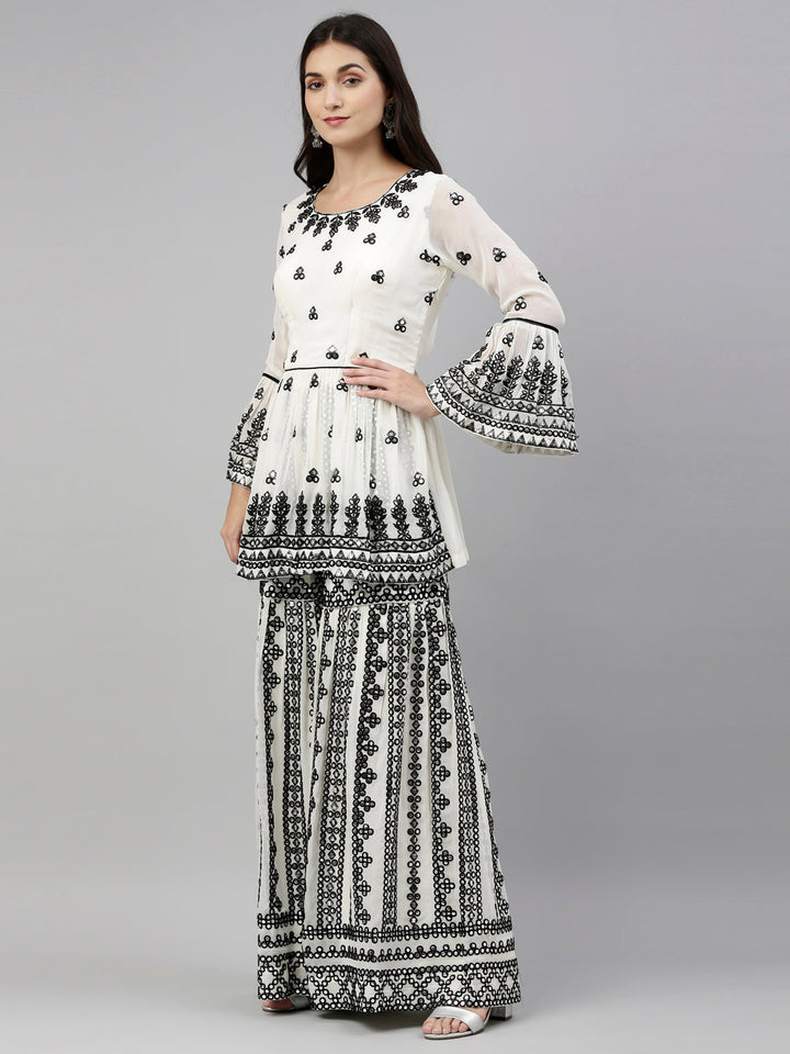 Neerus Beige cotton solid anarkali suit set - detail view 3