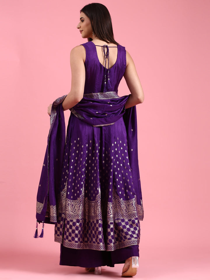 Neerus Purple silk woven suit set - side view