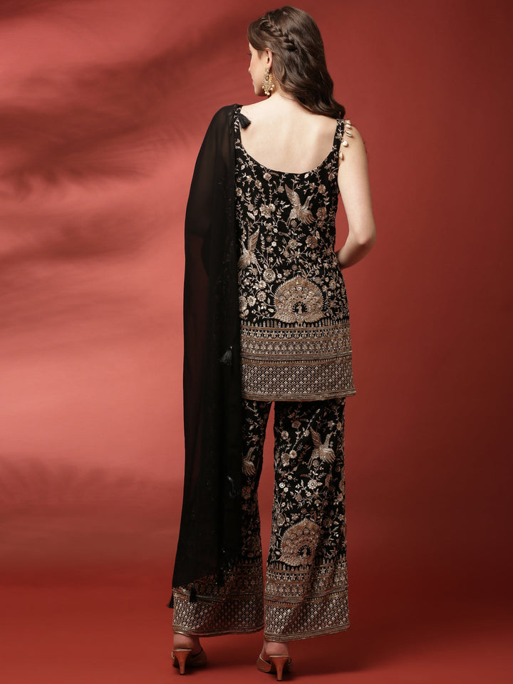 Neerus Black georgette embroidered suit set - side view